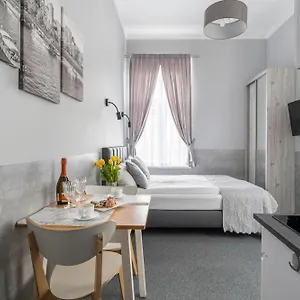 Aparthotel Primero Elegant Old Town