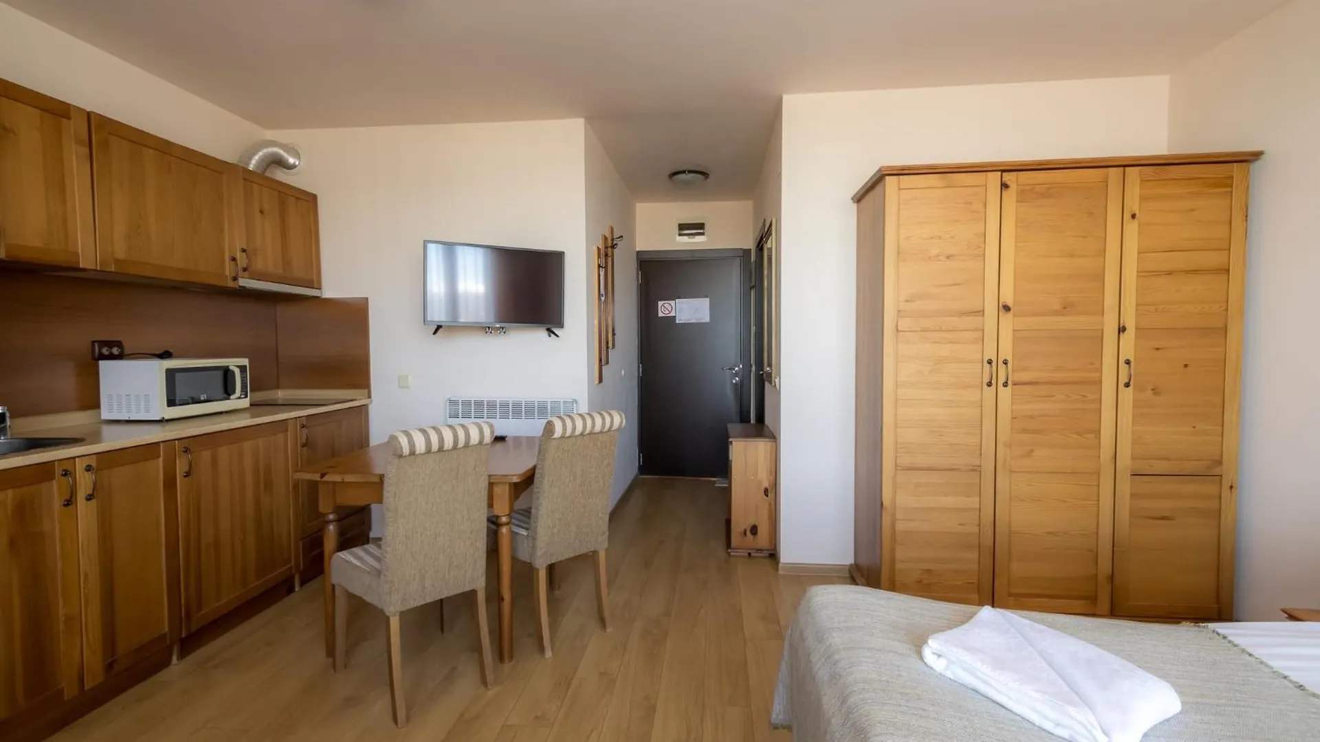 Cornelia Deluxe Residence Bansko Lejlighedshotel
