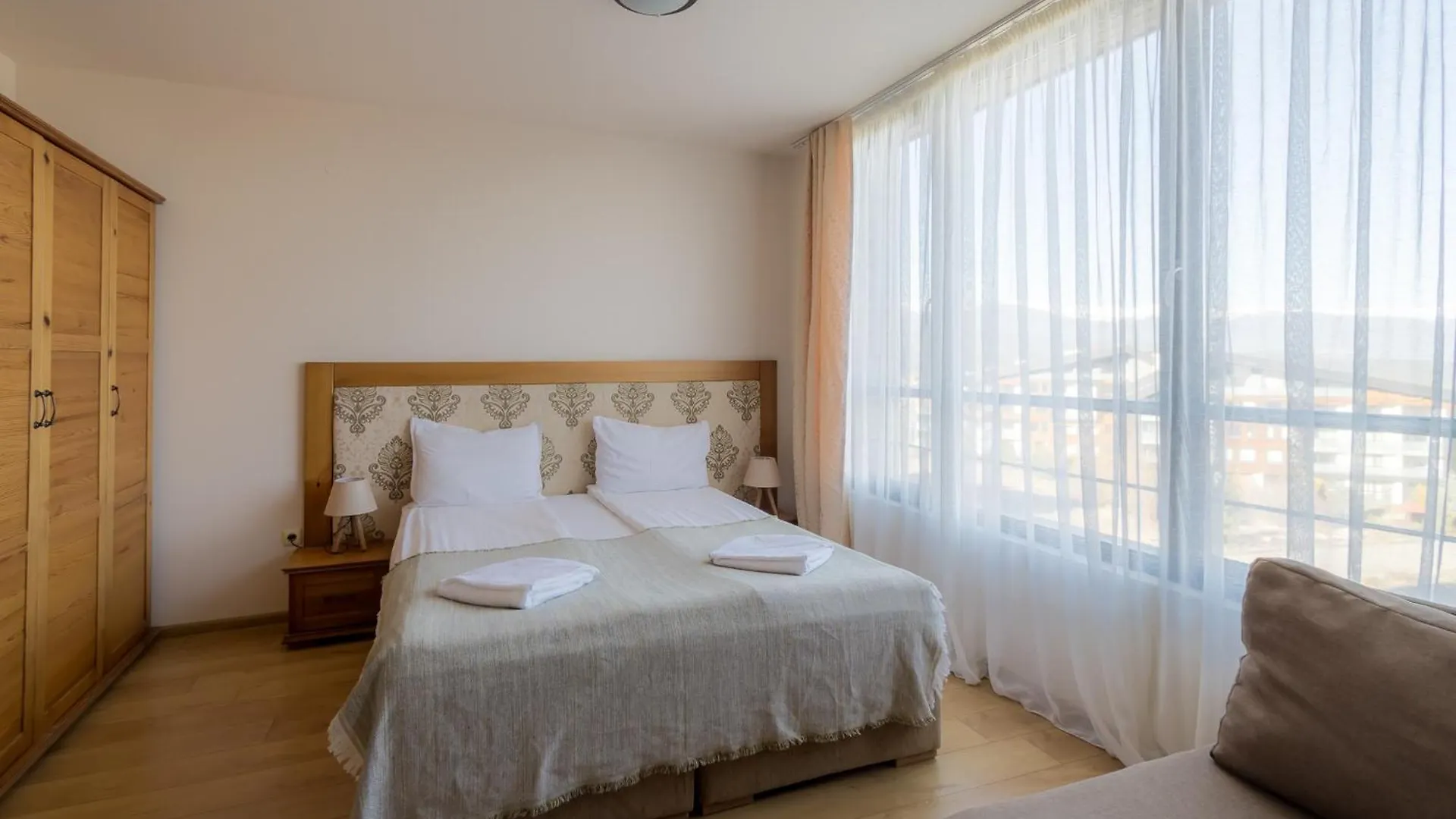Hotel apartamentowy Cornelia Deluxe Residence Bansko