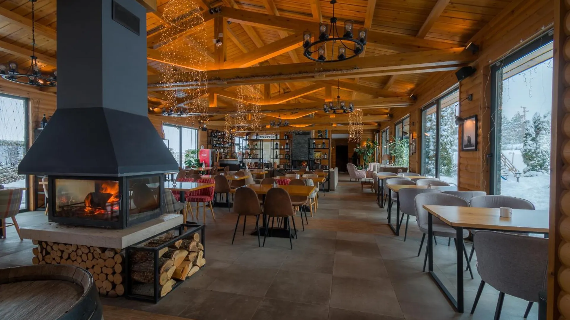 Cornelia Deluxe Residence Bansko