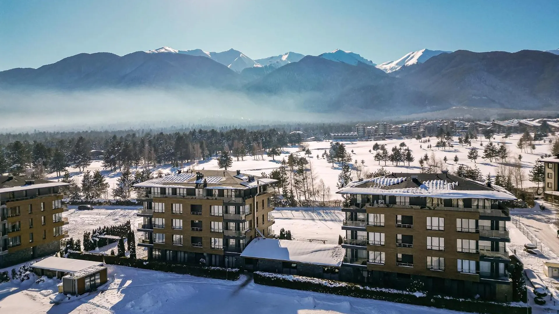 Cornelia Deluxe Residence Bansko 3*,